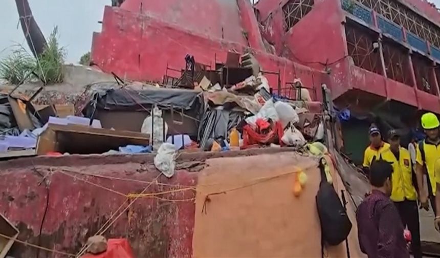 Tapınakta izdiham: 6 ölü, 29 yaralı