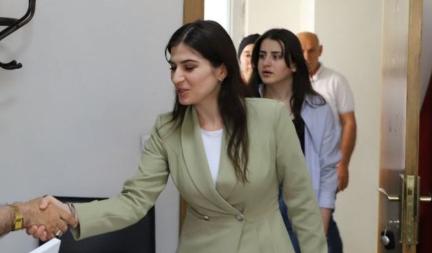 DEM Partili belediye başkanının kesin ihracı istendi