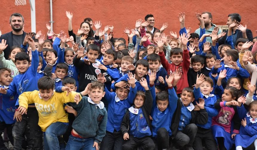 Okullarda serbest kıyafet uygulaması sona eriyor