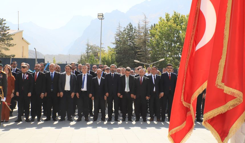 Hakkari’de 30 Ağustos Zafer Bayramı coşkusu