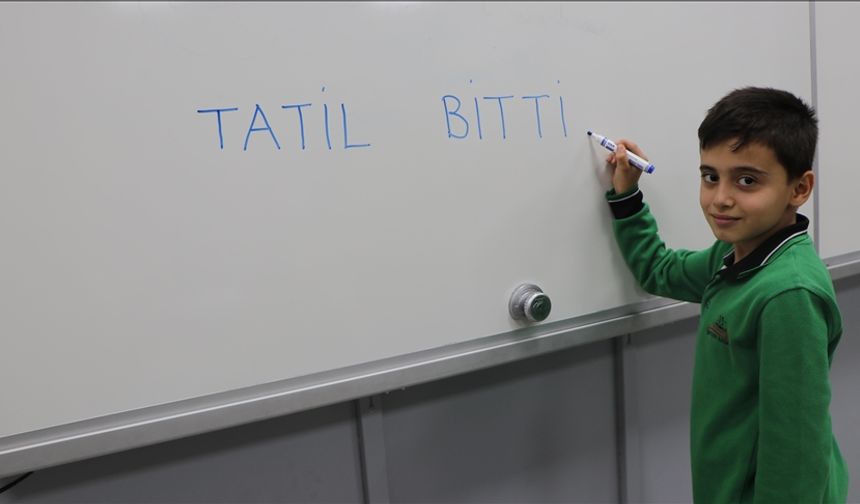 Okullarda ara tatil kaldırılacak mı?