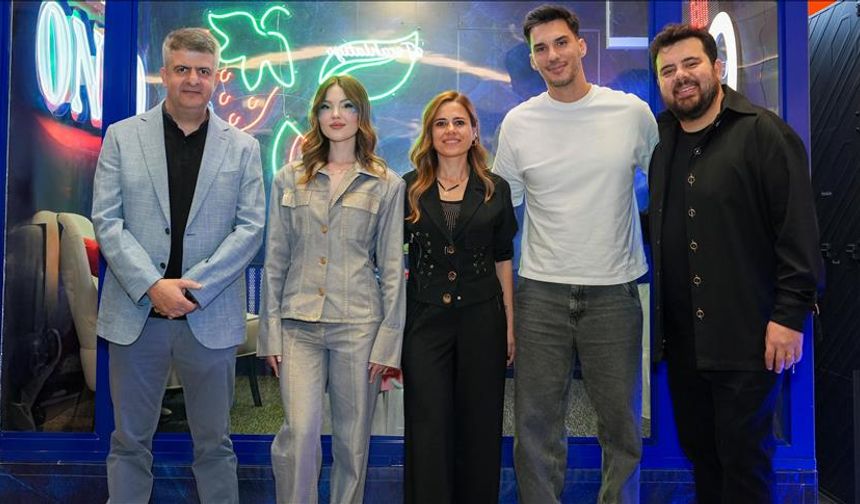 Ülker Oneo'dan içerik üreticilerine mobil stüdyo