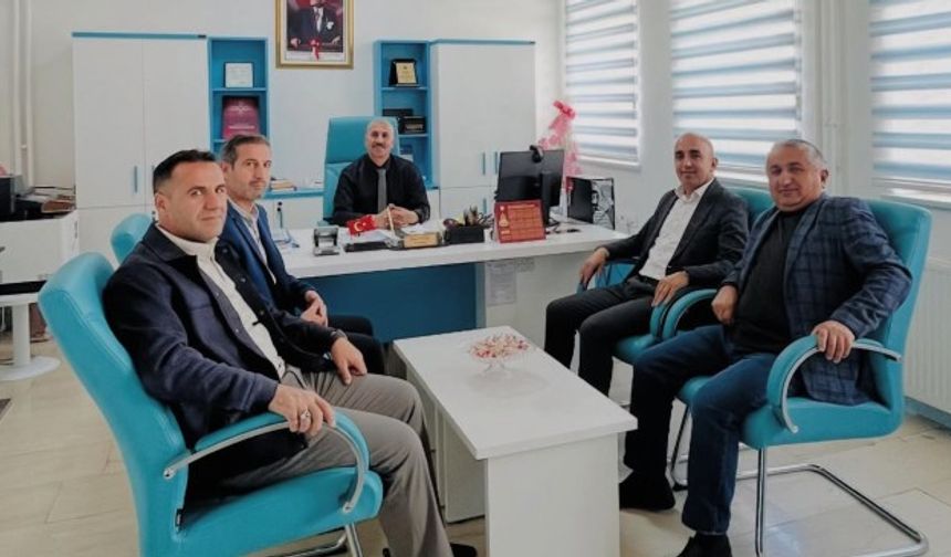 Hakkari İHH'den Dernekler Müdürü Ertuş’a ziyaret