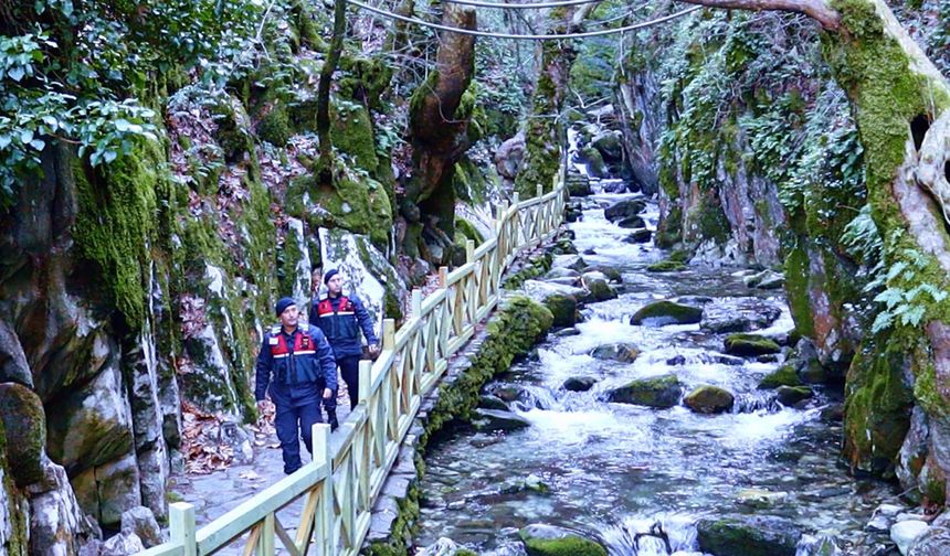Ayazma Pınarı Tabiat Parkı'na jandarma koruması