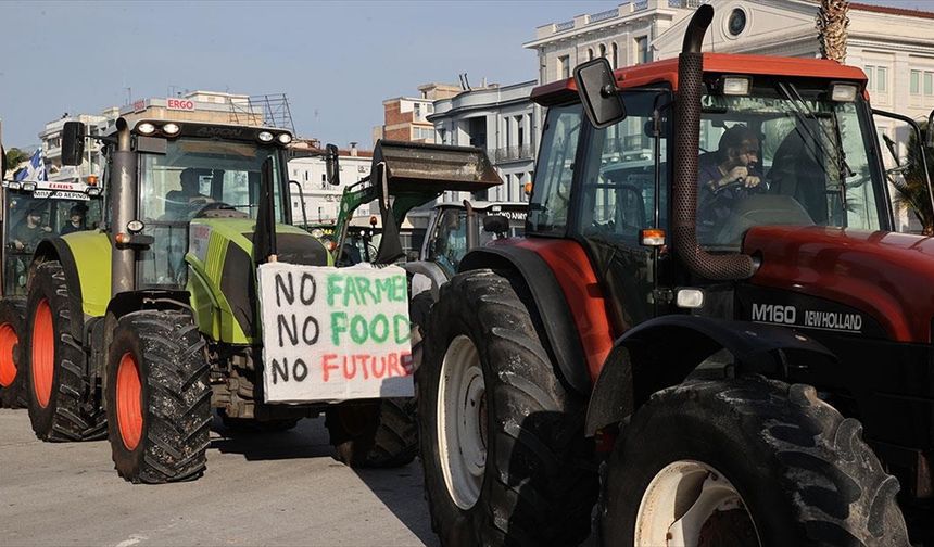 Volos Limanı'nda çiftçi protestosu