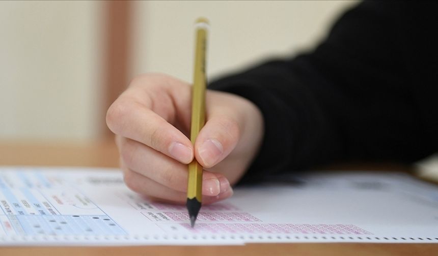 ÖSYM, hafta sonunda üç sınav birden yapacak