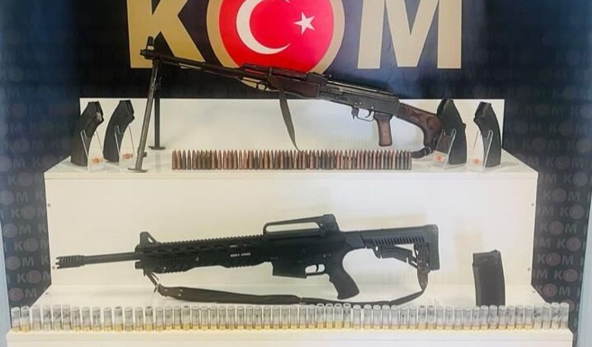 Silah ve mühimmat operasyonunda 4 zanlı yakalandı