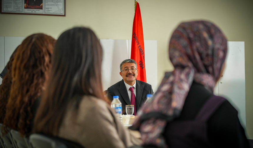 Vali Çelik yarıyıl tatiline ayrılan öğretmenlere seslendi