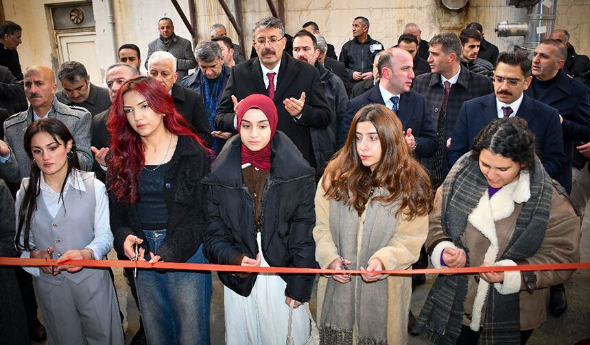 Hakkari’de yeni etüt merkezi hizmete girdi