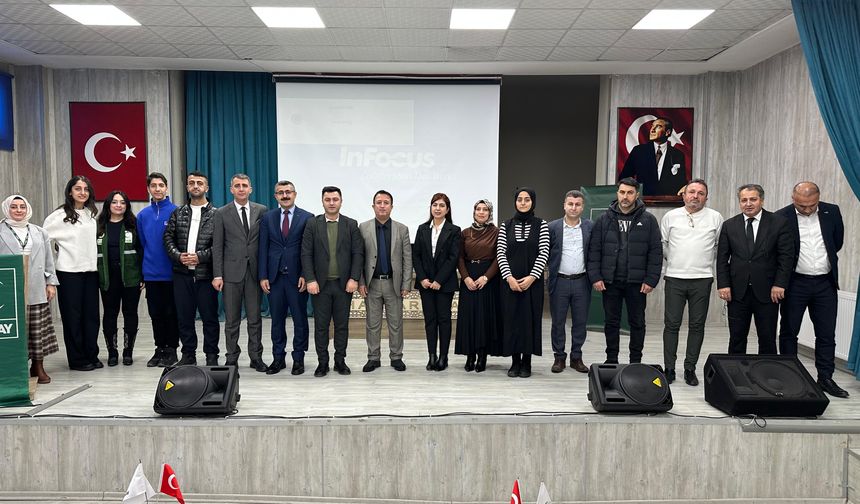 Yeşilay Hakkari’de başkanlık devri