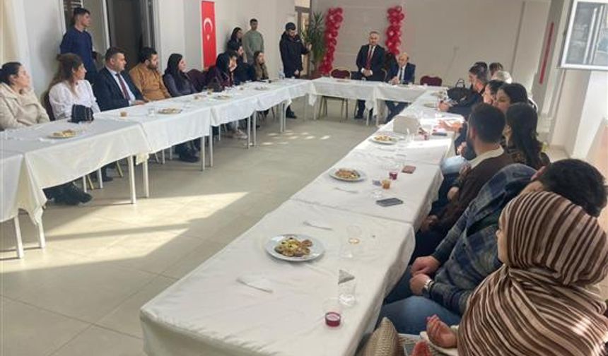 Hakkari’de “Nebevi Aile Modeli” anlatıldı