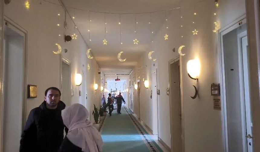 AK Parti TBMM grubunda 'ramazan' süslemesi