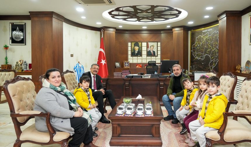 Dördüz kardeşlerden Vali Çelik’e ziyaret