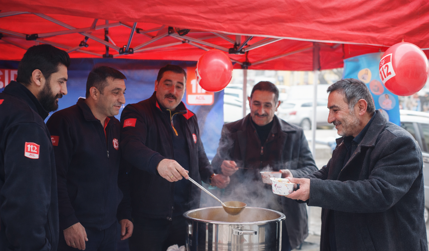 112 Günü’nde Hakkari’de çorba ikramı ve bilgilendirme