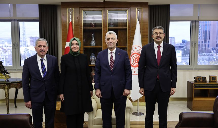 Hakkari'nin sınır kapıları için Ankara teması