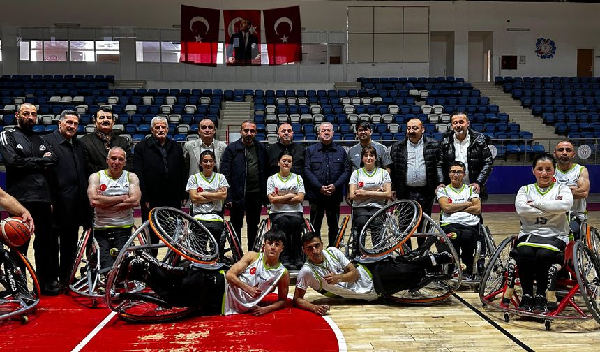 Sümbül Engelliler evinde fırtına gibi esti