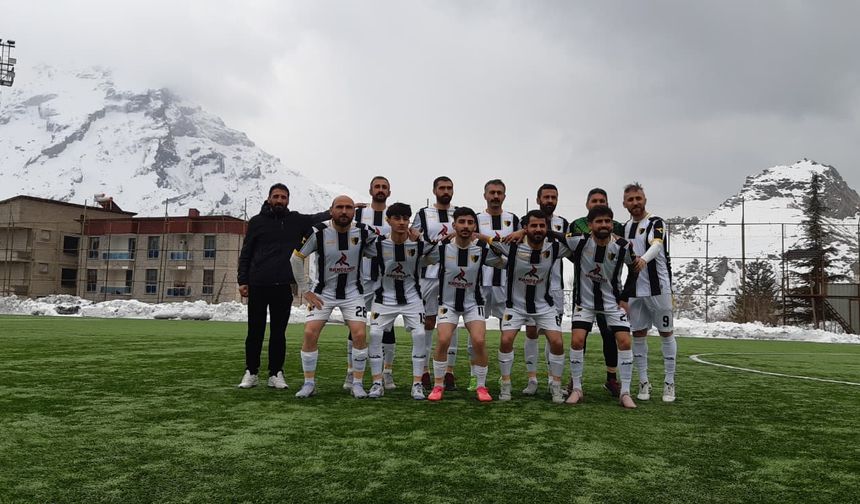 Hakkari Spor deplasmanda kazandı, zirve takibini sürdürdü