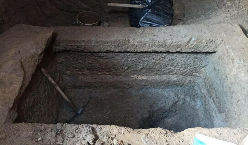 Altyapı çalışmasında lahit bulundu