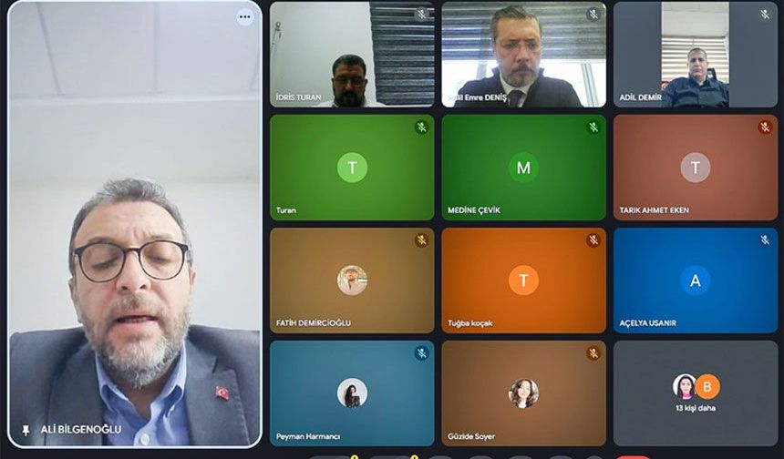 ABD - İran gerilimi Hakkari'de masaya yatırıldı