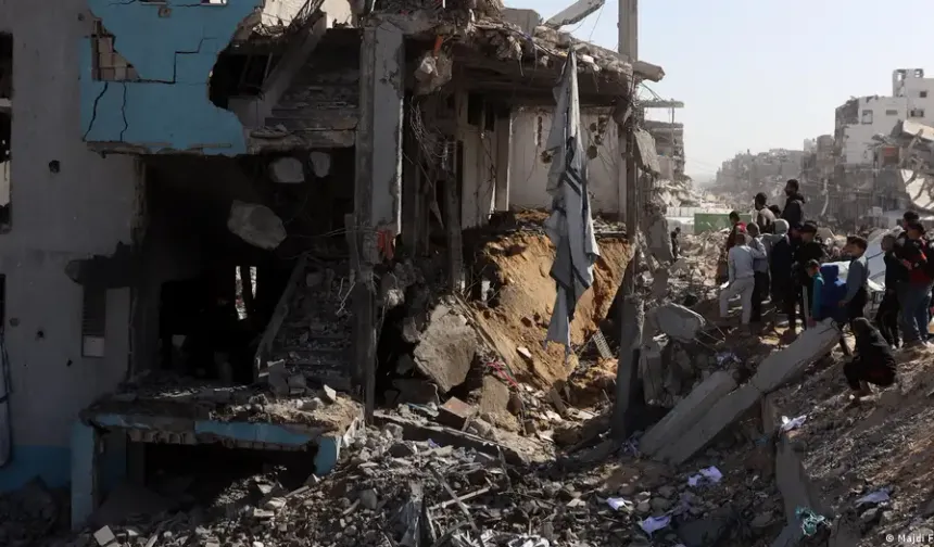 Gazze'de şiddet ve ölümler devam ediyor