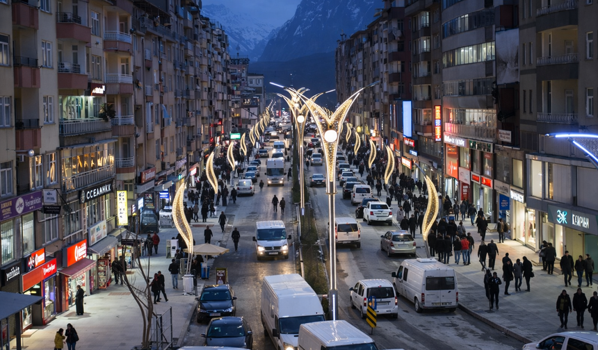 Hakkari İstanbul ve Diyarbakır ile yarışıyor