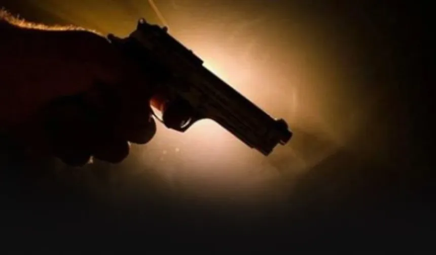 Hakkari’de 19 yaşındaki genç hayatına son verdi