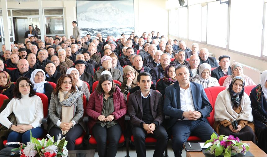 Demokratik Kurumlar Platformu’ndan Hakkari'de önemli toplantı