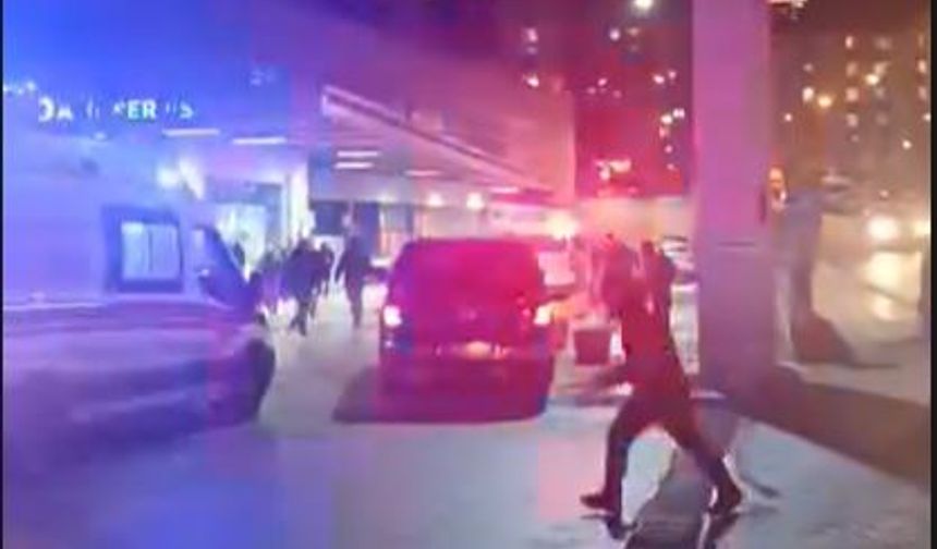 Siirt’te hastane önünde havaya ateş etti