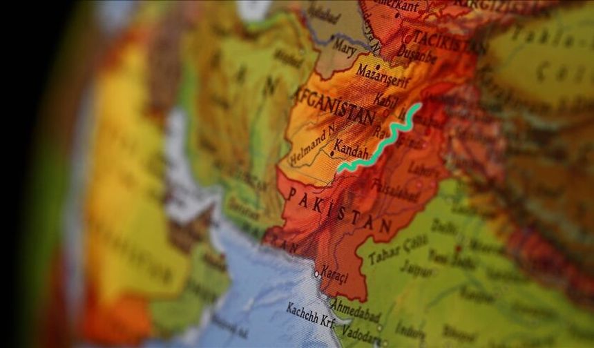 Afganistan ve Pakistan arasında çatışma