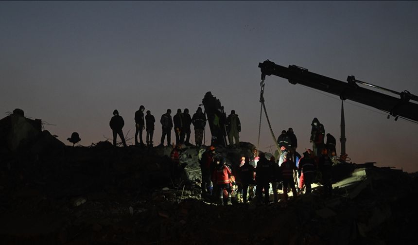 6 Şubat depremlerinde hayatını kaybedenler anıldı