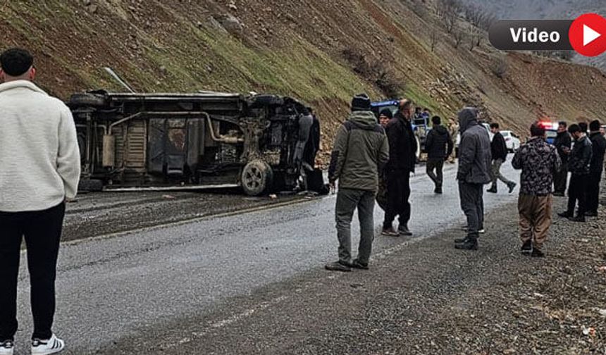 Hakkari’de trafik kazası: Yaralılar var