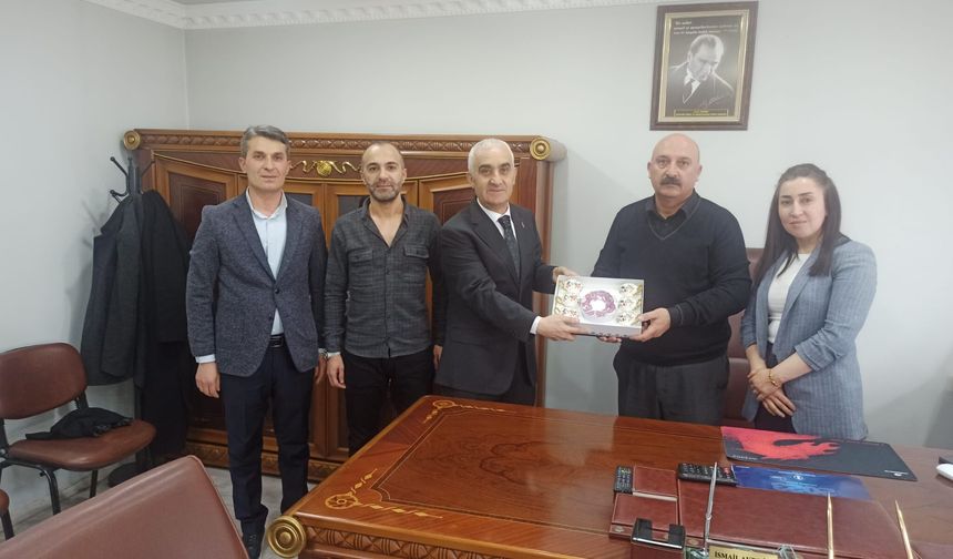 Başkan Sarı'dan Hakkari Esnaf Odası’na ziyaret