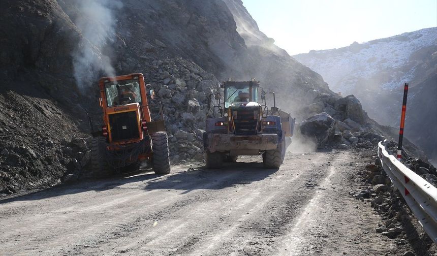 Valilik duyurdu: Hakkari–Yüksekova yolunda kısıtlama