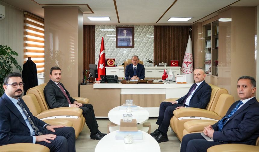Vali İbrahim Taşyapan’dan İl Sağlık Müdürlüğü’ne ziyaret