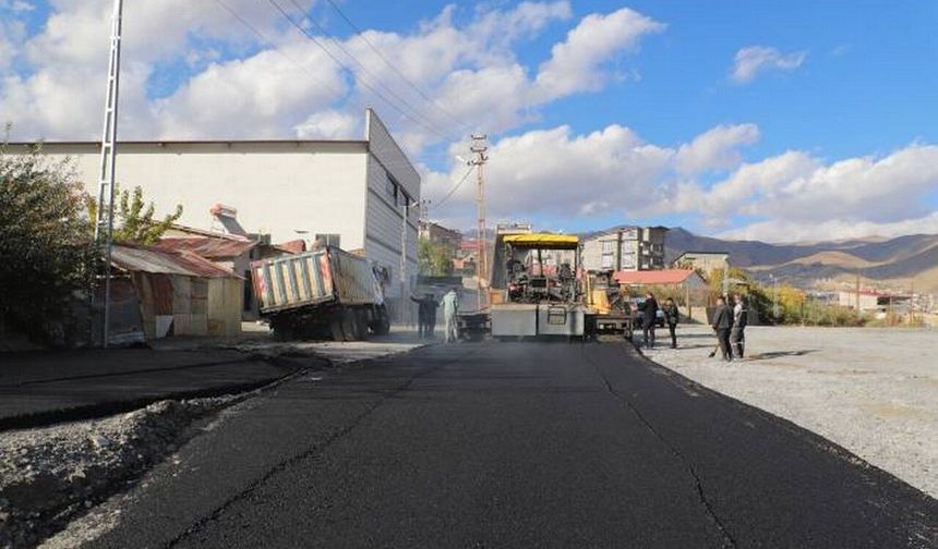 Hakkari Belediyesinden Bağlar Mahallesi yolu açıklaması