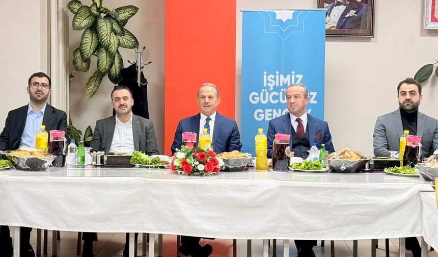 Hakkari TÜGVA'dan büyük aile iftar programı