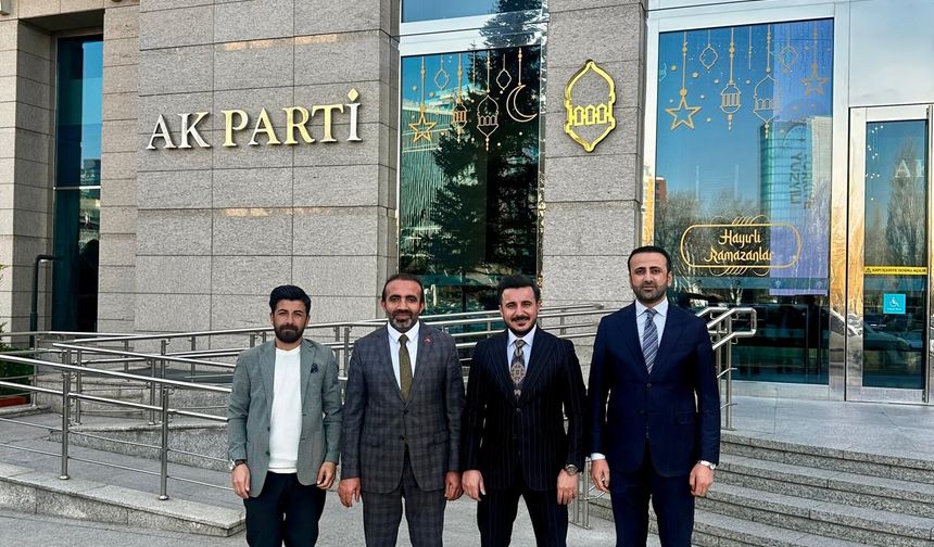 AK Gençlik’in geçmiş dönem başkanları Ankara’da buluştu