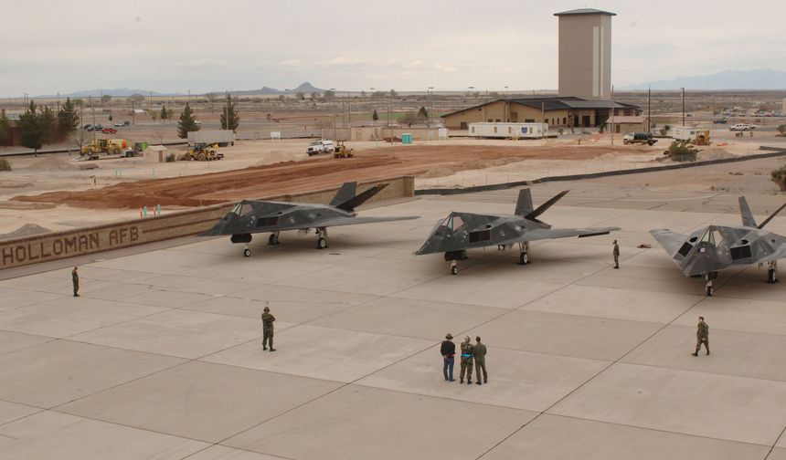 ABD hava üssünde silahlı saldırı: 1 ölü, 1 yaralı