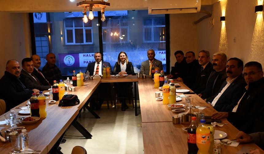 Hakkari CHP'den farklı kesimleri buluşturan iftar