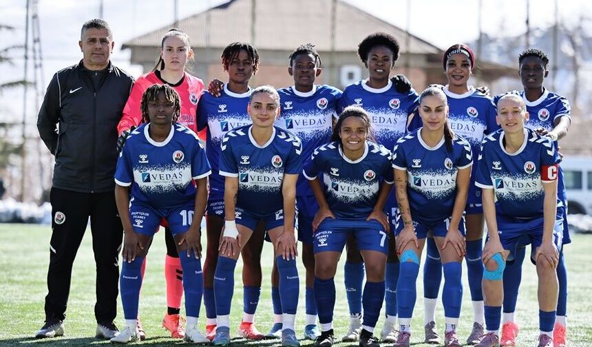 Hakkarigücüspor’da hedef 3 puan: Gözler Ünye FK maçında