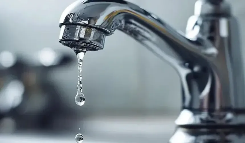 Hakkari’nin o mahallesinde 10 gündür su sorunu yaşanıyor