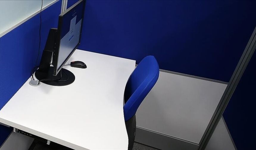 Yabancı uyruklulara Türkçe e-sınav dönemi başlıyor