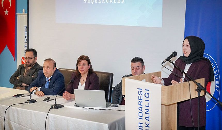 Hakkari Üniversitesi’nde Vergi Haftası söyleşisi