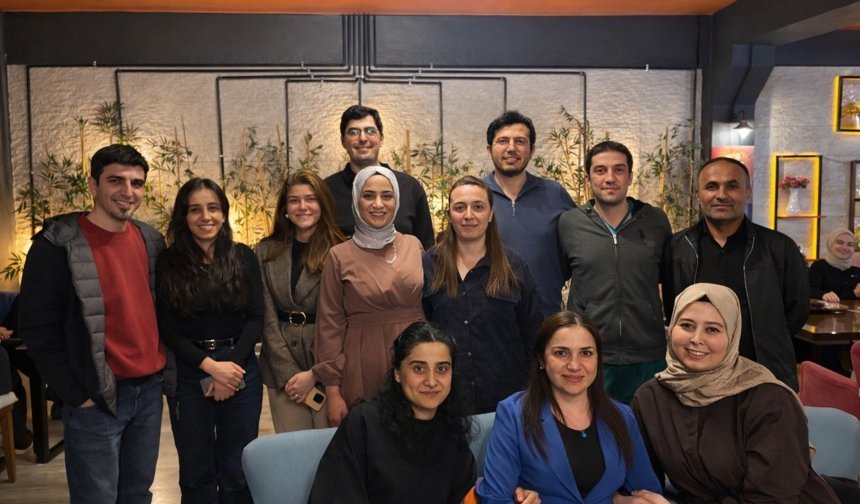 Hakkari’de özveriyle çalışan doktor uğurlandı