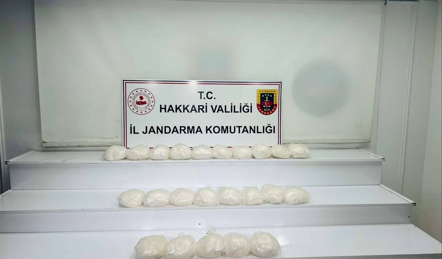 Hakkari’de 22 kilo metamfetamin ele geçirildi