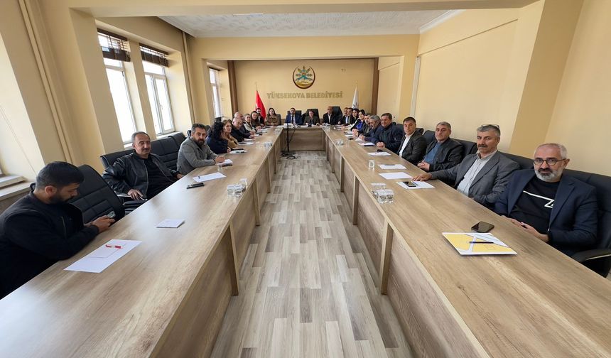 Yüksekova’da toplu taşıma ücretlerine yeni düzenleme