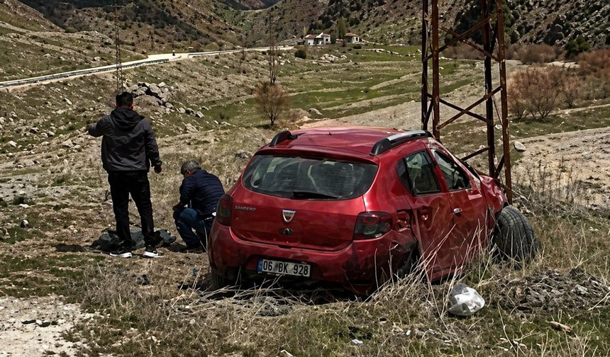 Hakkari–Van karayolunda kaza: 1 ölü, 1 yaralı