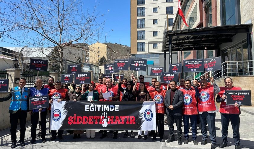 Eğitim Bir Sen Hakkari Şubesinden Siverek saldırısına tepki!