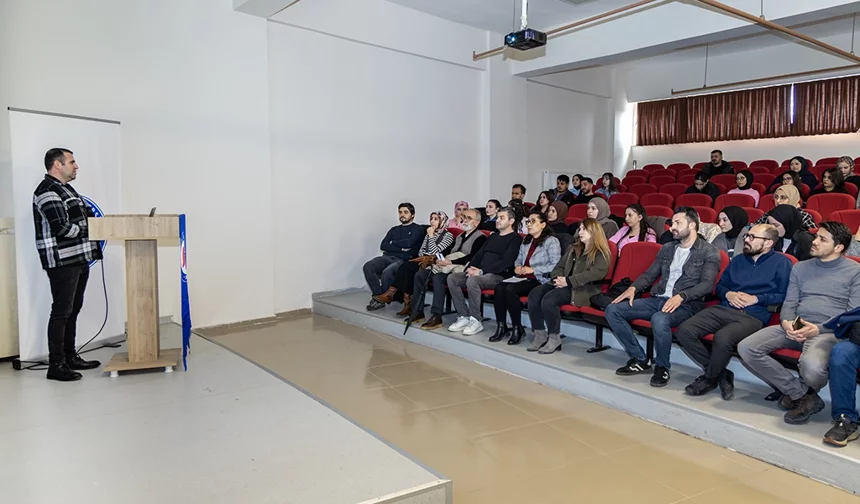 Hakkari Üniversitesi’nde proje eğitimi verildi