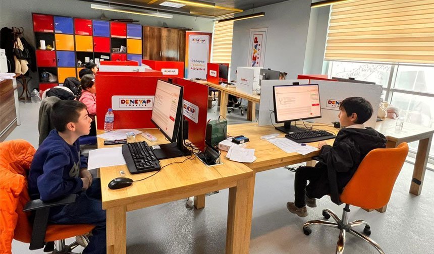 Hakkari’de teknoloji heyecanı zirveye çıktı